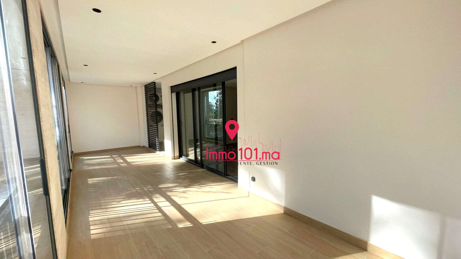 Location appartement neuf à l’Orangeraie – Souissi SILAV2338